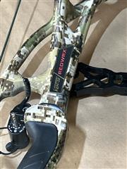 HOYT REDWRX CARBON RX3 LEFT HAND BOW